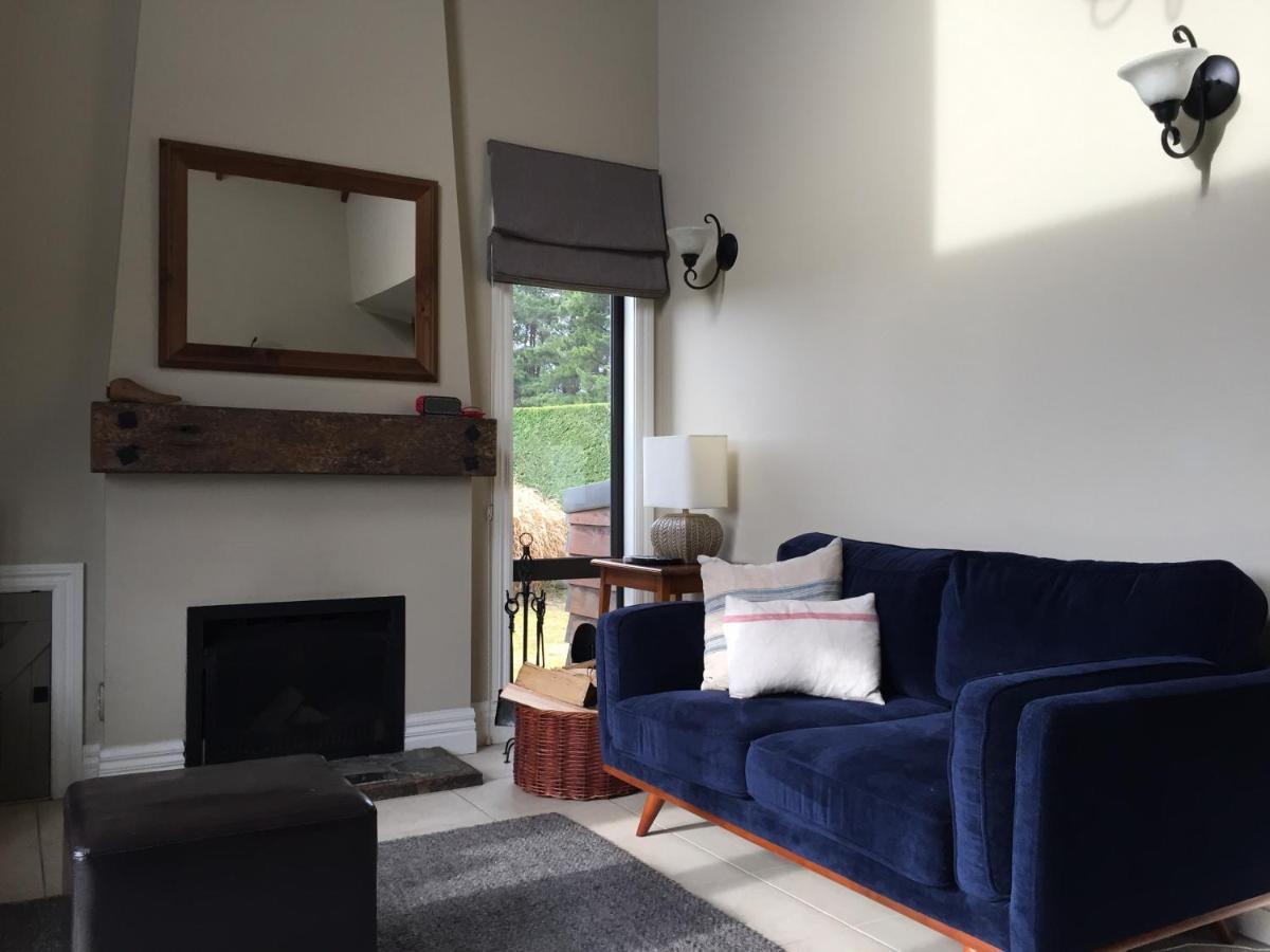 Charming Wanaka Cottage エクステリア 写真